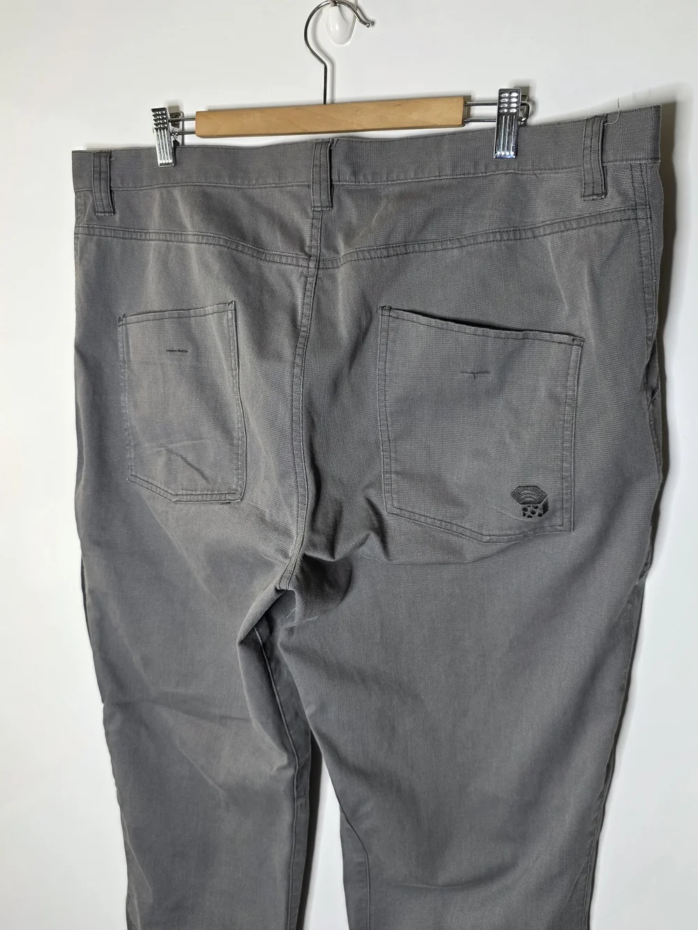 Mountain Hardwear Hardwear AP Active Crossover Pant Size 40/32 Excellent conditi